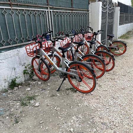 Vlora Backpackers Hostel & Bar Lungomare Exterior foto